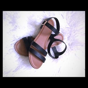 Size 7 Black Lulus Sandals